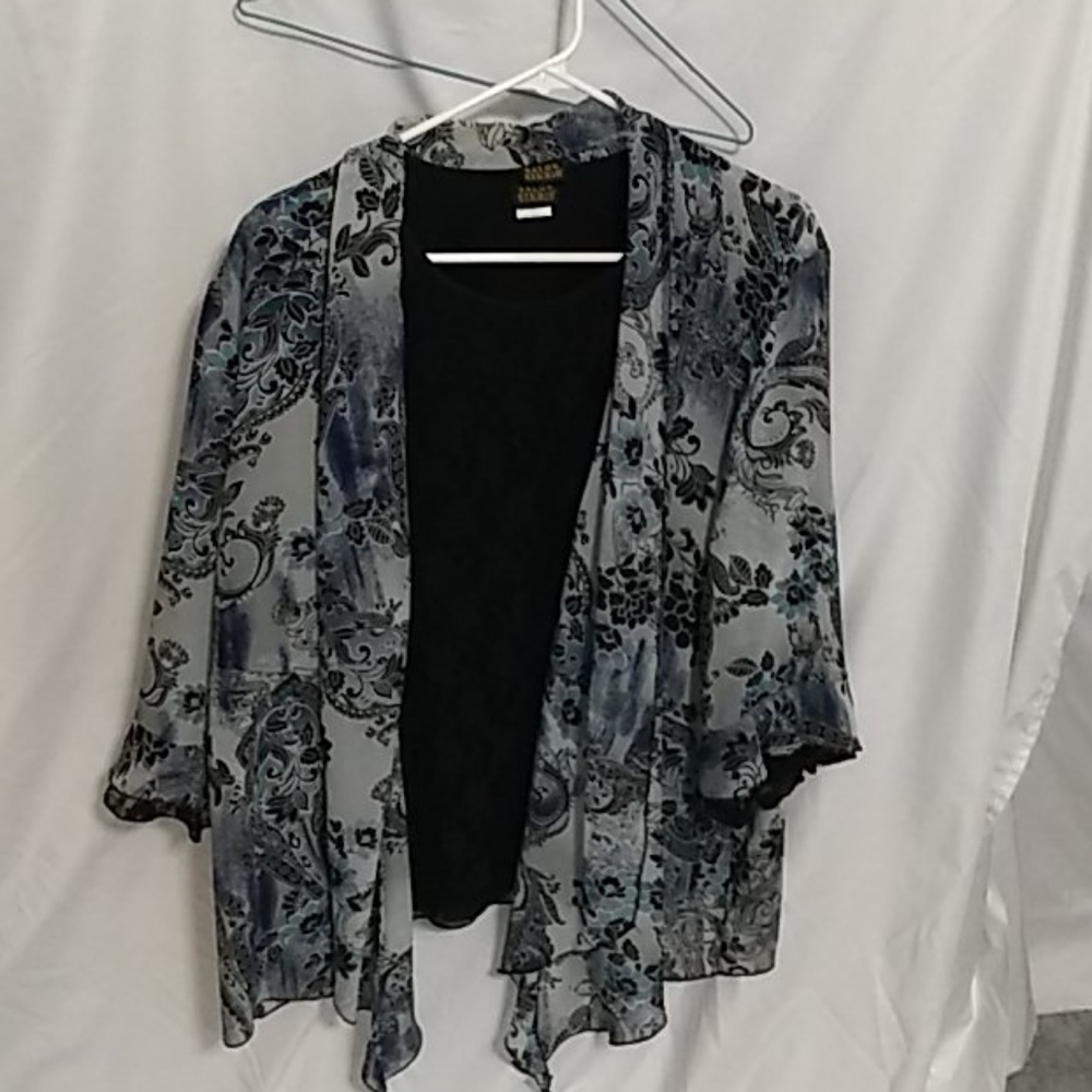Three-piece pant suit